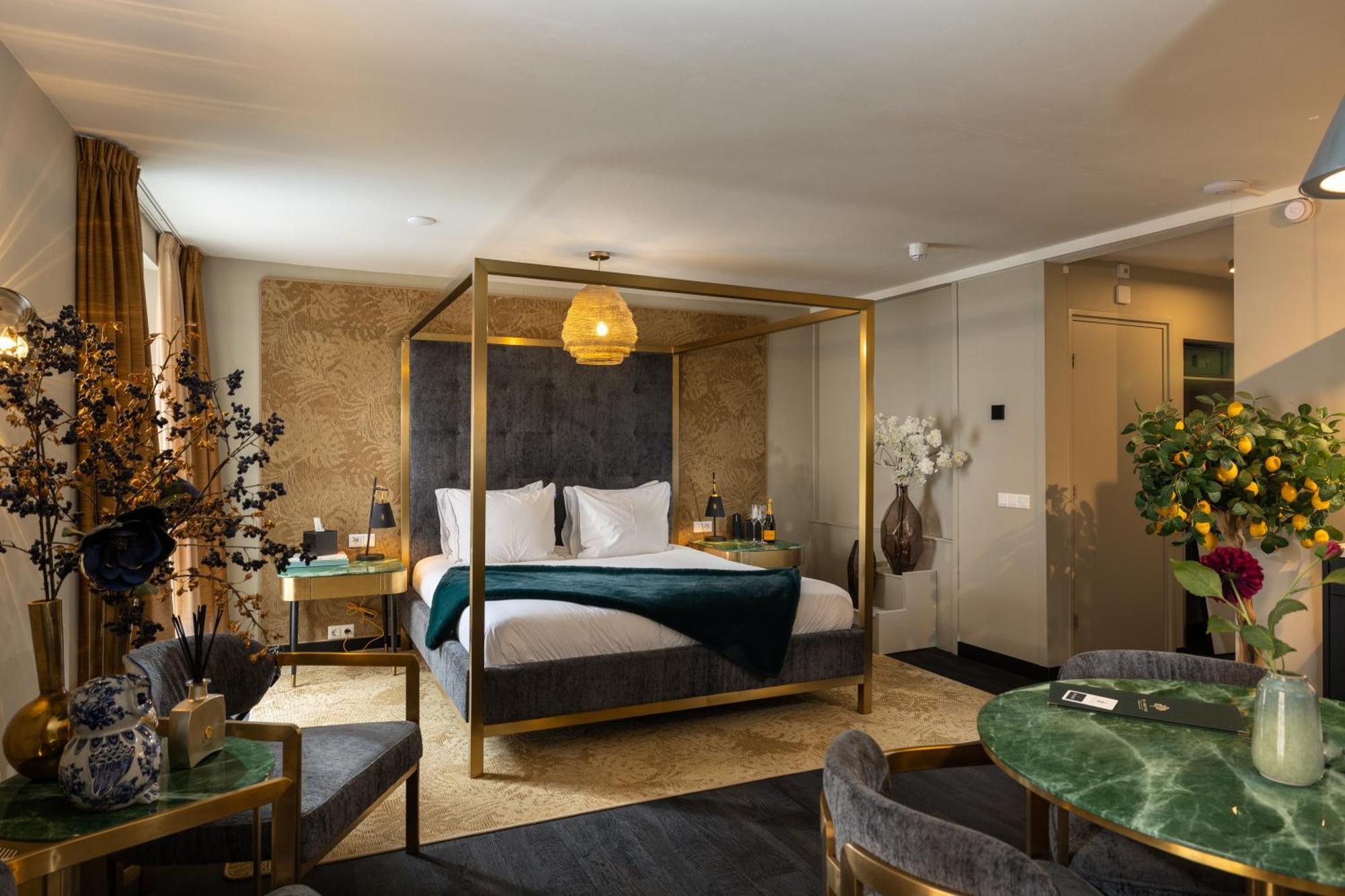The River Hotel 4*